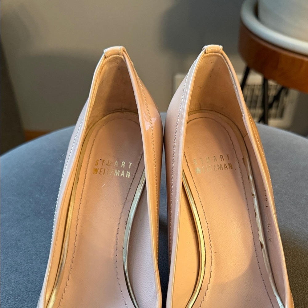 Stuart Weitzman Nude Patent Leather Peep Toe Womens 6.5 Heels Classic Preppy - Picture 2 of 11
